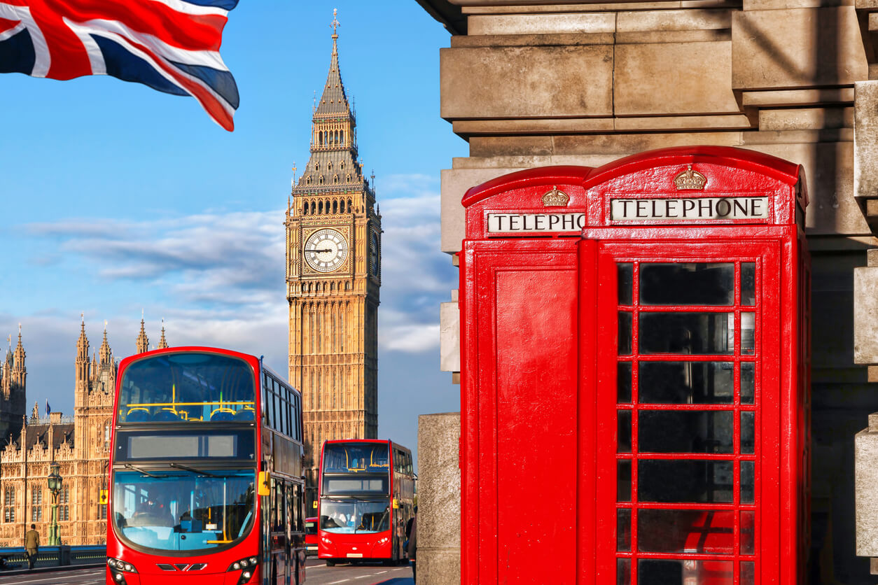 Londen : Big Ben et les bus rouges de Londres