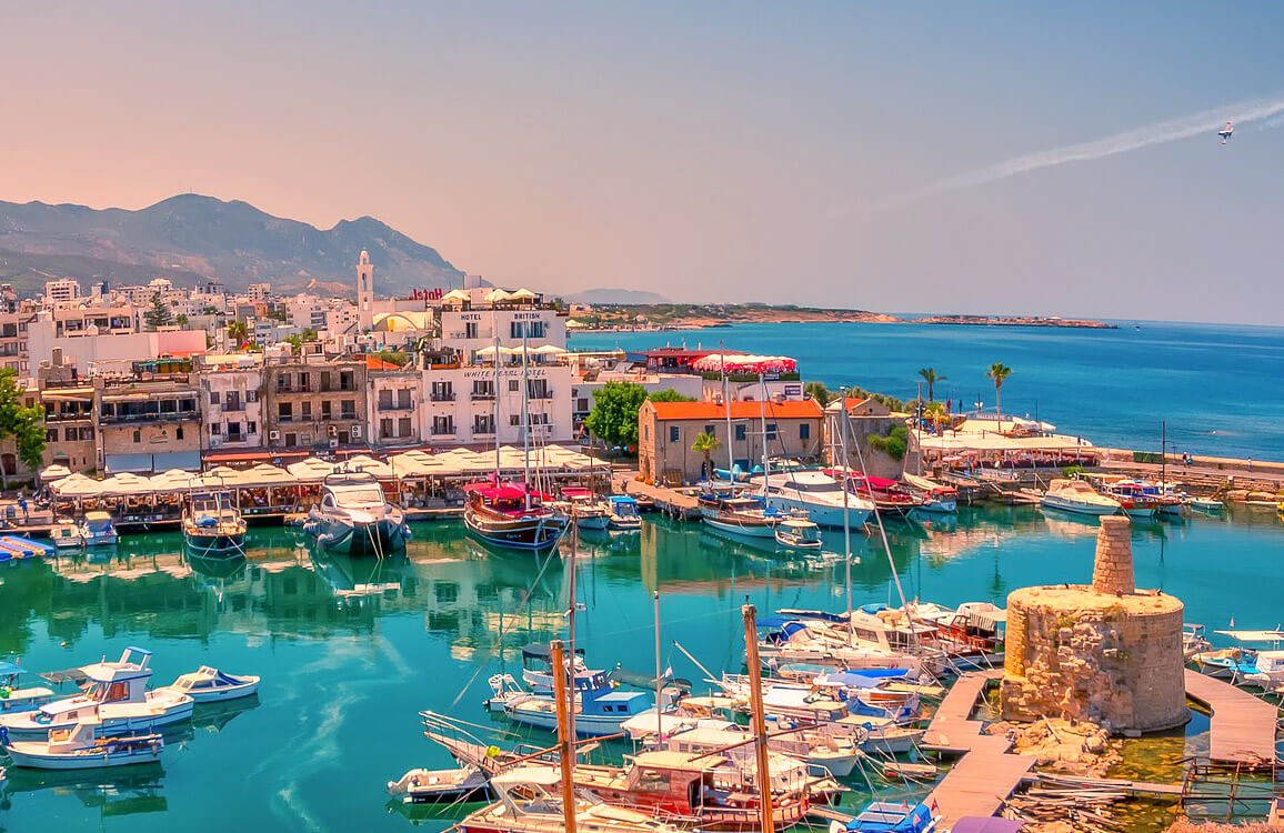 Beste Reistijd Kyrenia | Klimaat en Weer. 1 maanden om te vermijden!