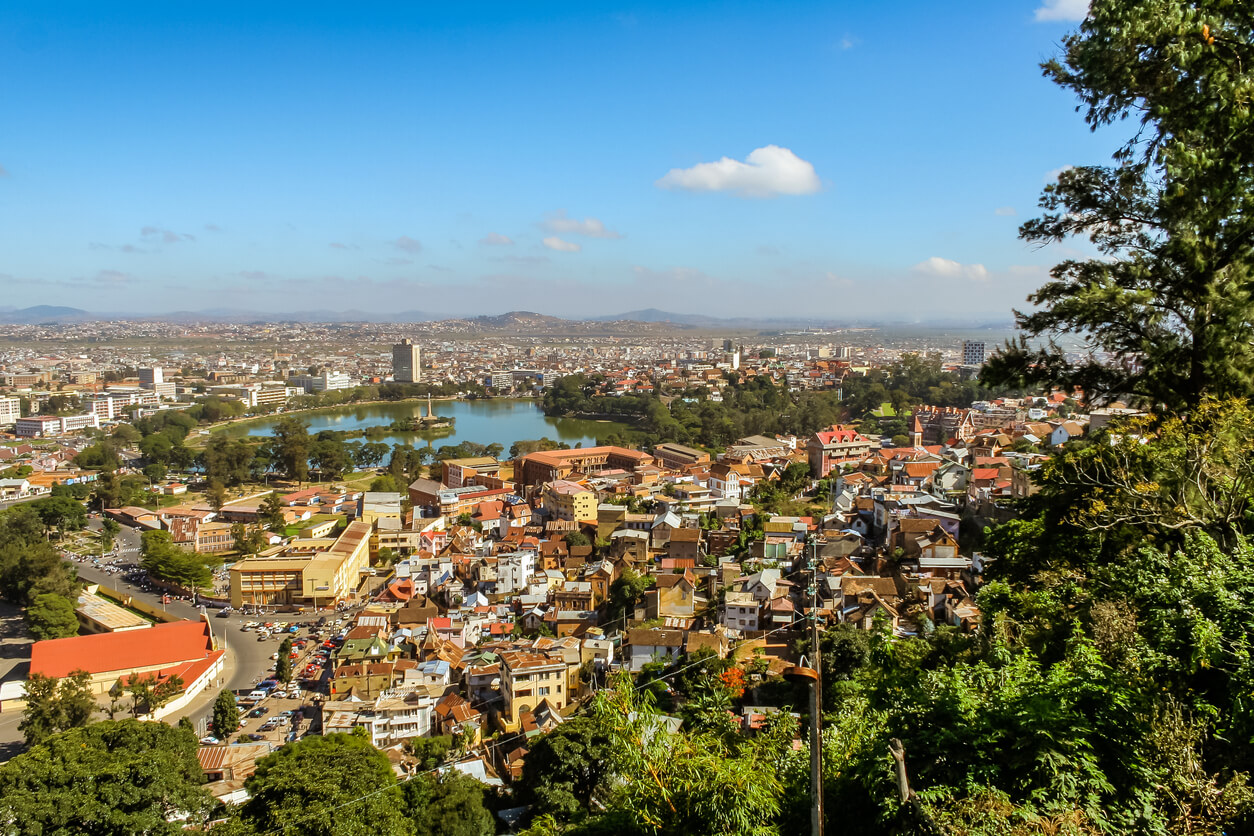Antananarivo : Antananarivo Antananarivo : Antananarivo