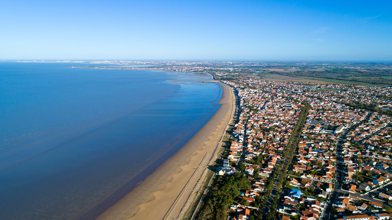 De Charentes: Vue aérienne de Châtelaillon-Plage